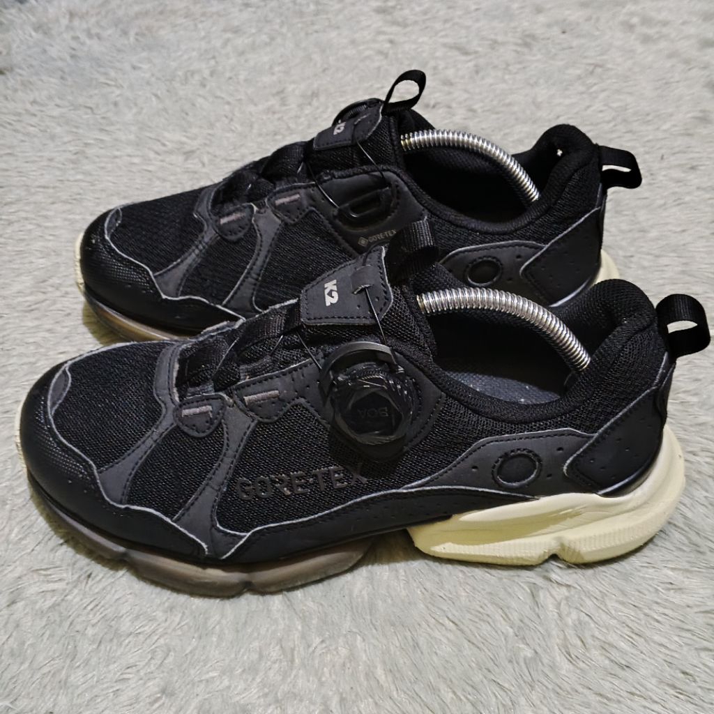 sepatu outdoor hiking BOA SYSTEM K2 graphene size 40.5 insole 25.5 /255