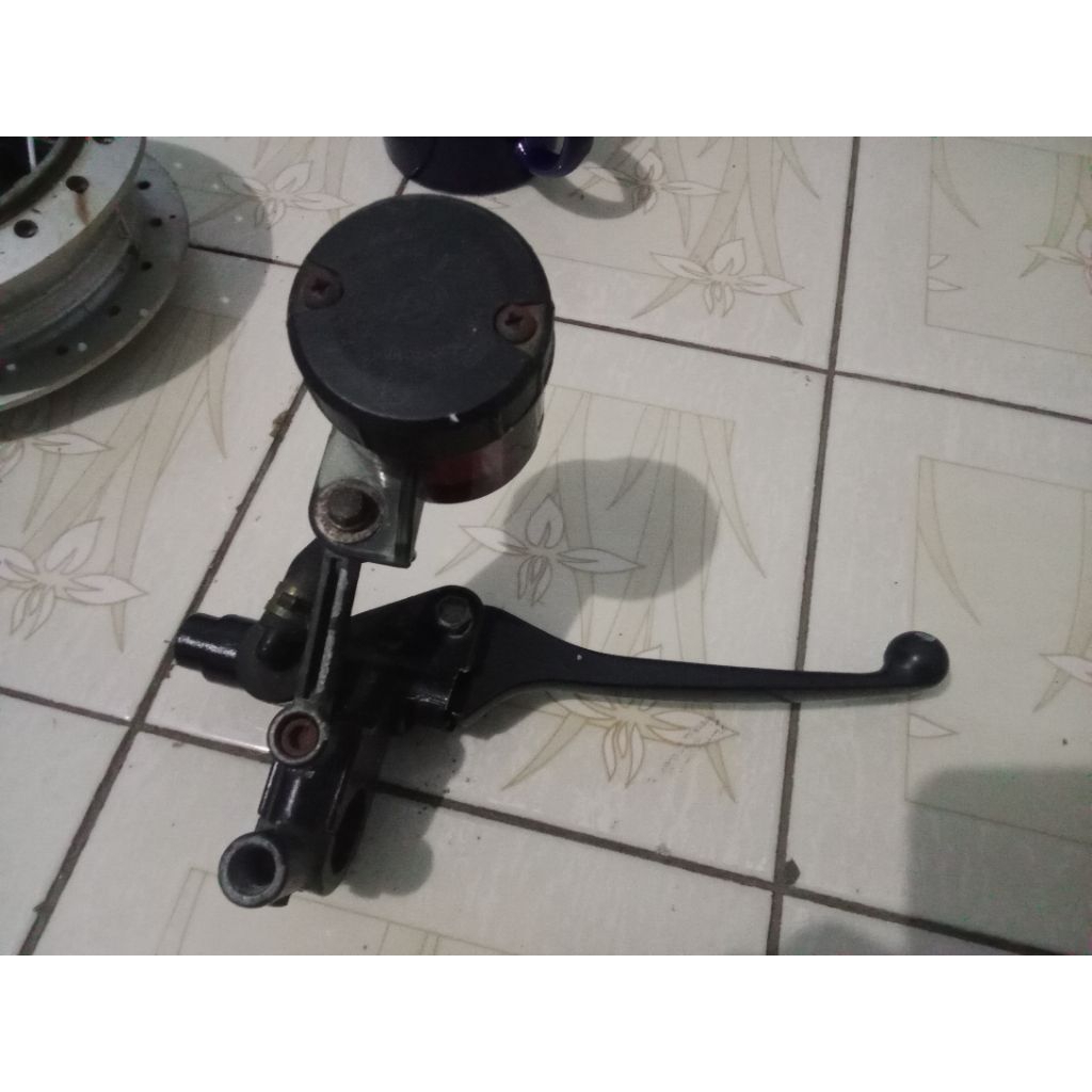 Master rem depan brembo Krs ninja R fizr jupiter beat scoopy universal