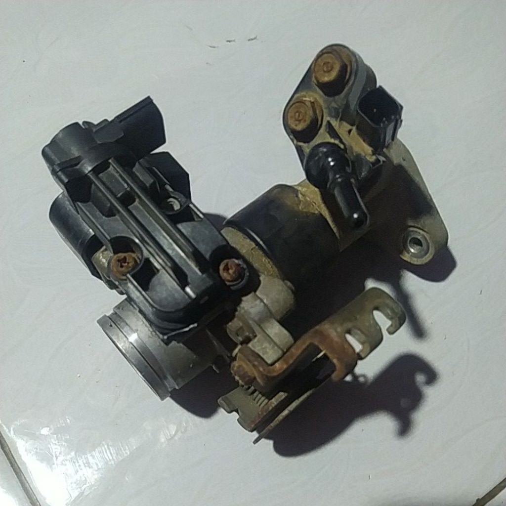 Throttle body set Honda Cbr150 new original
