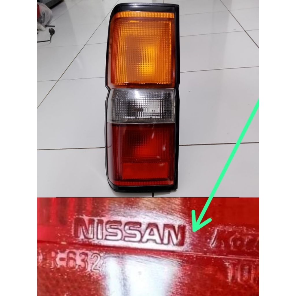 stoplamp lampu belakang Nissan Terrano 1997 1998 1999 2000 2001 2002