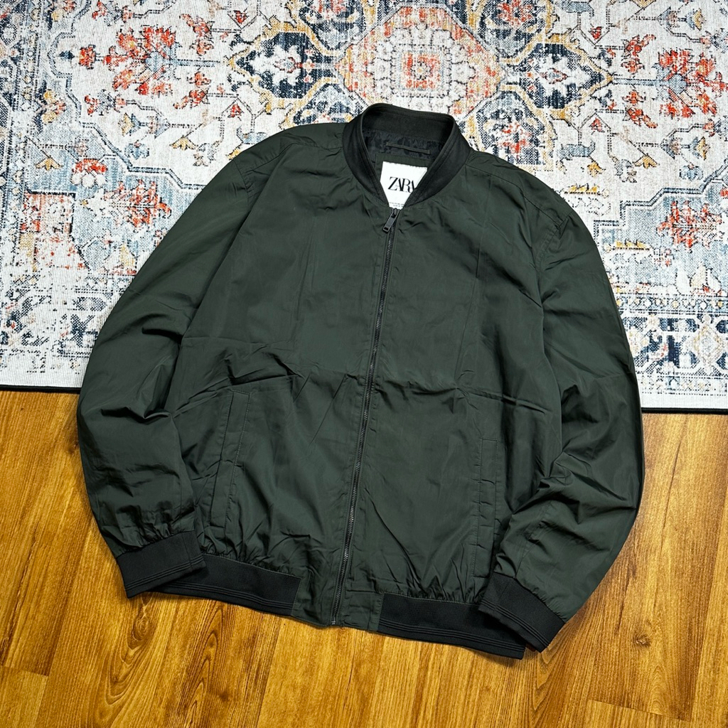 ZARA BOMBER JACKET SECOND