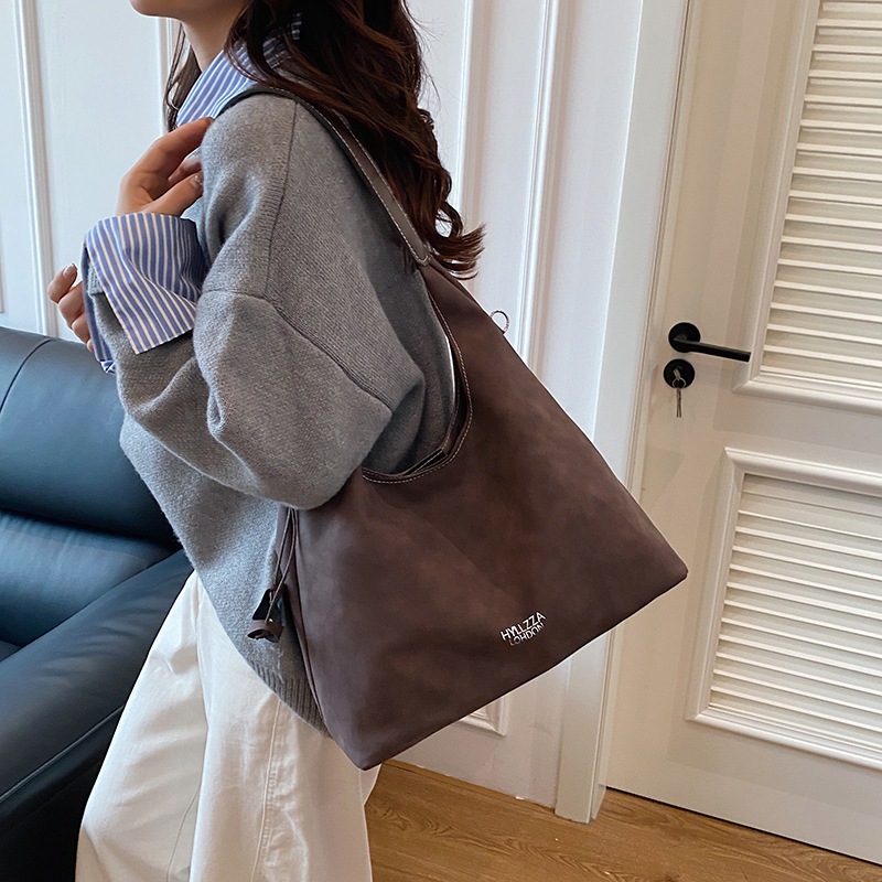 Tas Wanita Selempang Fashion Terbaru, Tas PU Berkualitas Kapasitas Besar Desain Elegan, Tas Tangan S