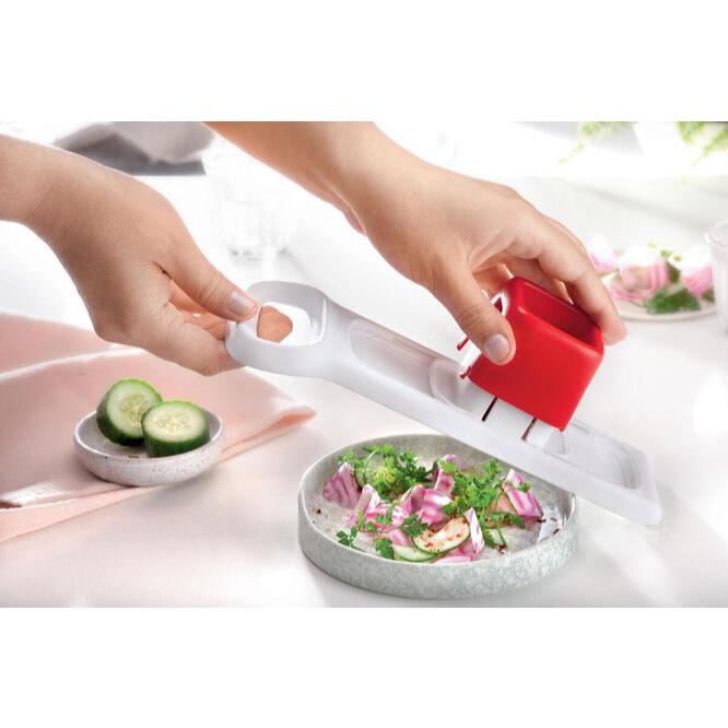 speedy mando tupperware alat iris bawang READY STOCK