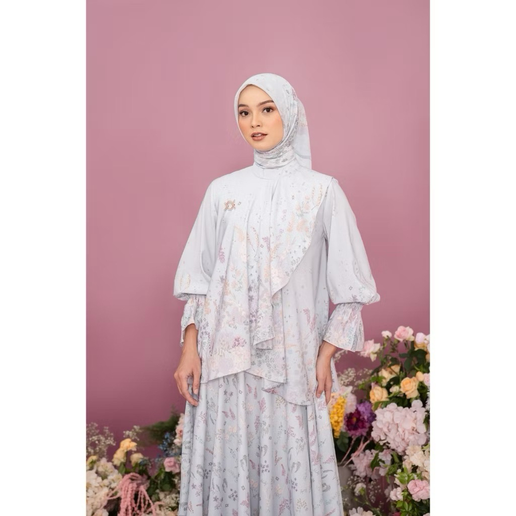 Gardenia Blouse Wearing Klamby