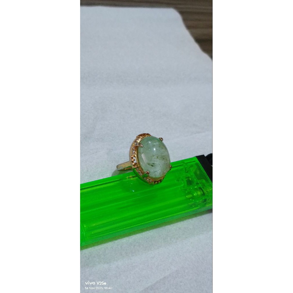 batu zamrud columbia