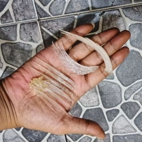 mezco wolverine deluxe steel box 4 efek cakar Wolverine original