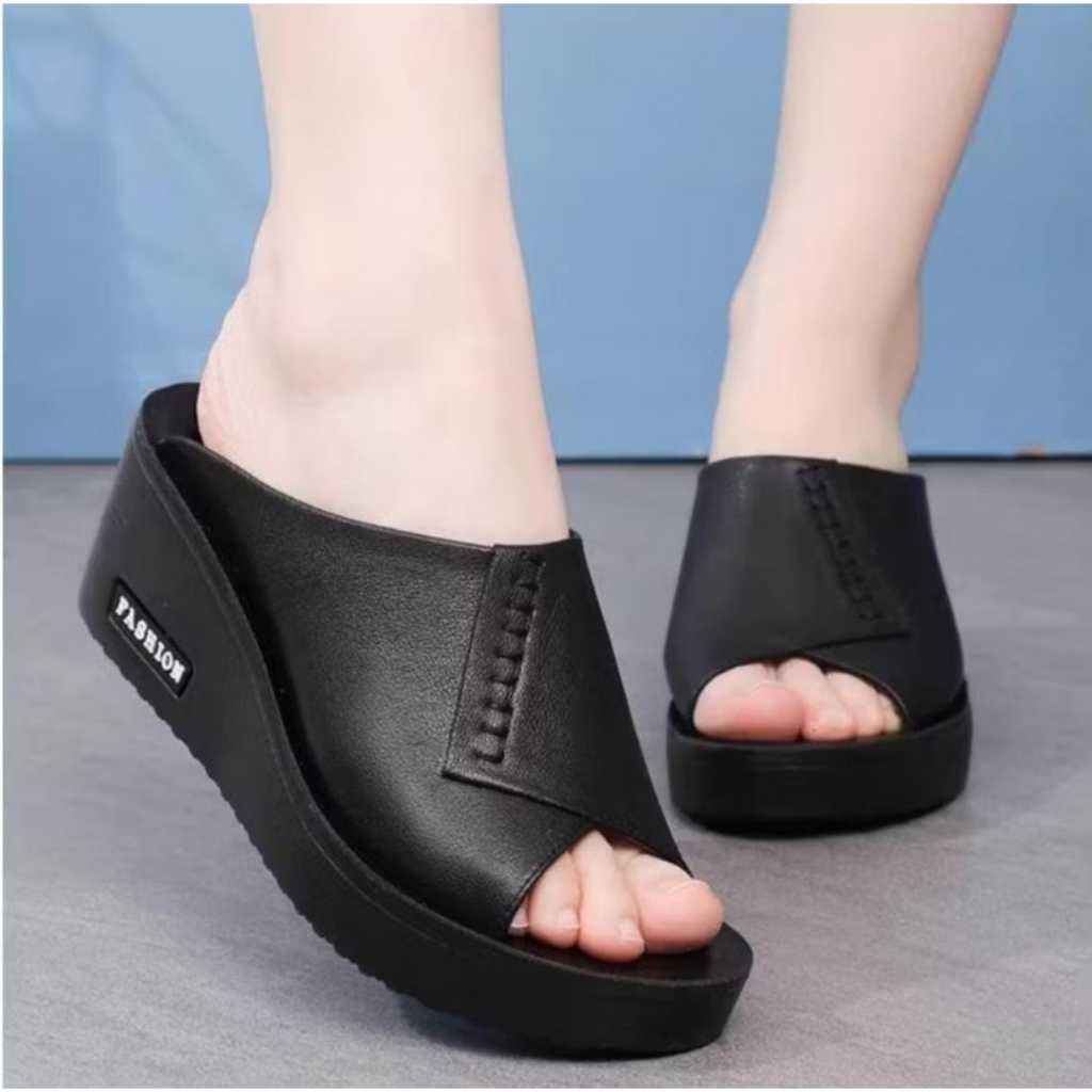 Sandal yooenkoe Wedges Cewek Selop Polos Impor Kekinian Sandal Wanita Wedges Korean Style Super Empu