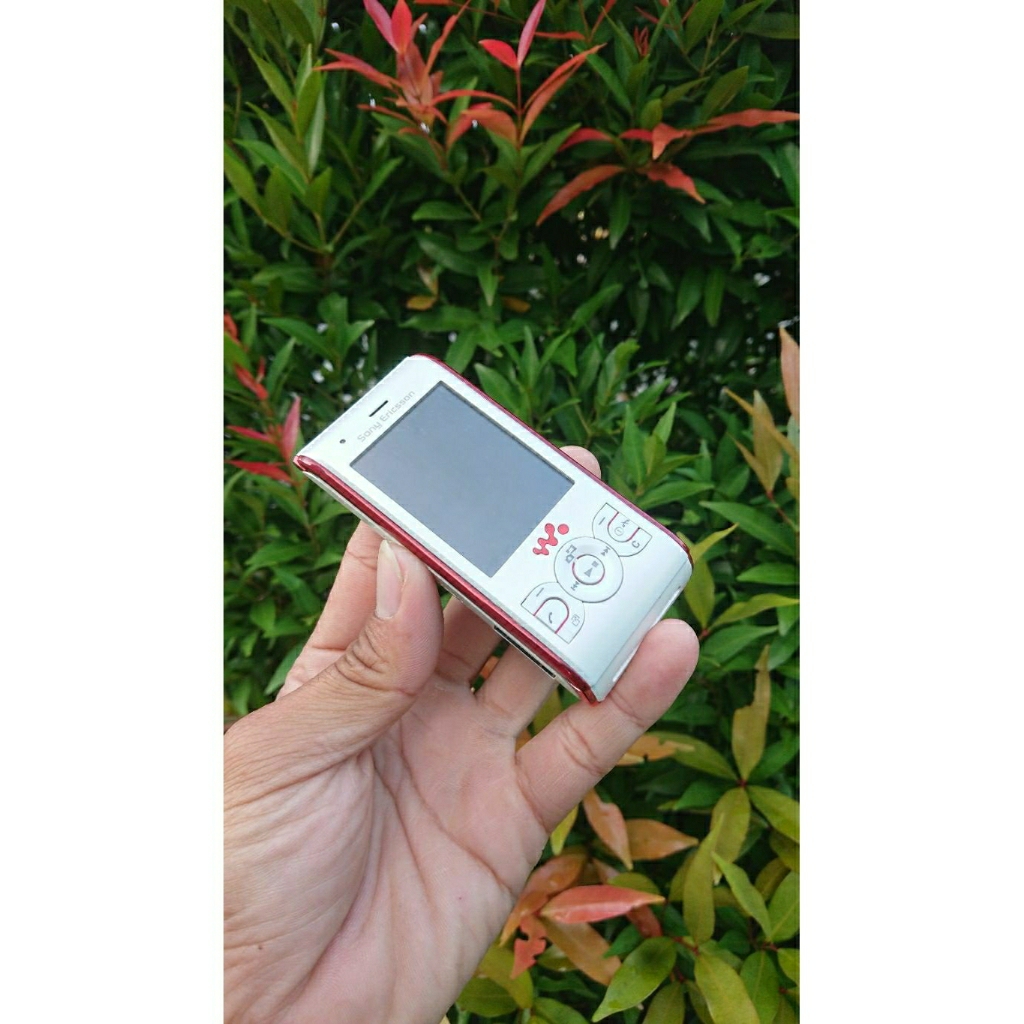 Sony ericsson W595. Walkman megabass mirip W850 W395 W995