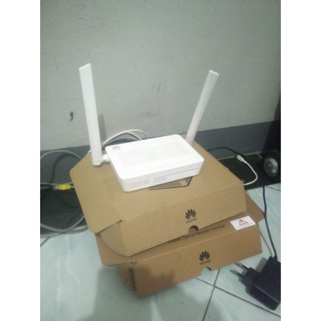 Router Huawei HG8145V5