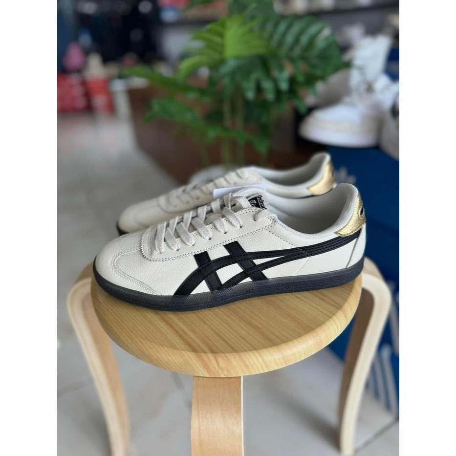 cuci gudang Sepatu Onitsuka Tiger Original Terkeren Buat Anak Muda Casuwal Hitam