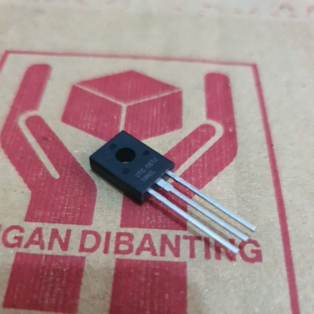 TRANSISTOR D882 TR D882 UTC ORIGINAL