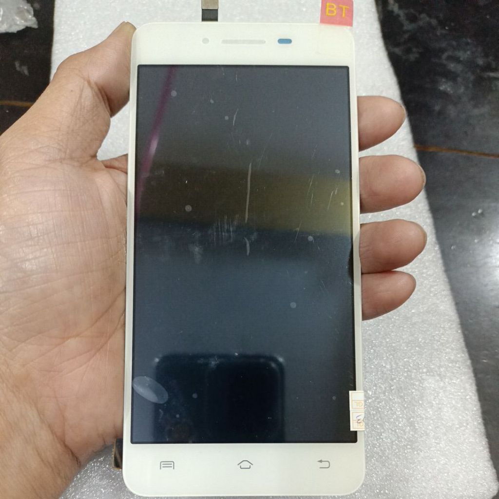 LCD Vivo Y35 V1 putih