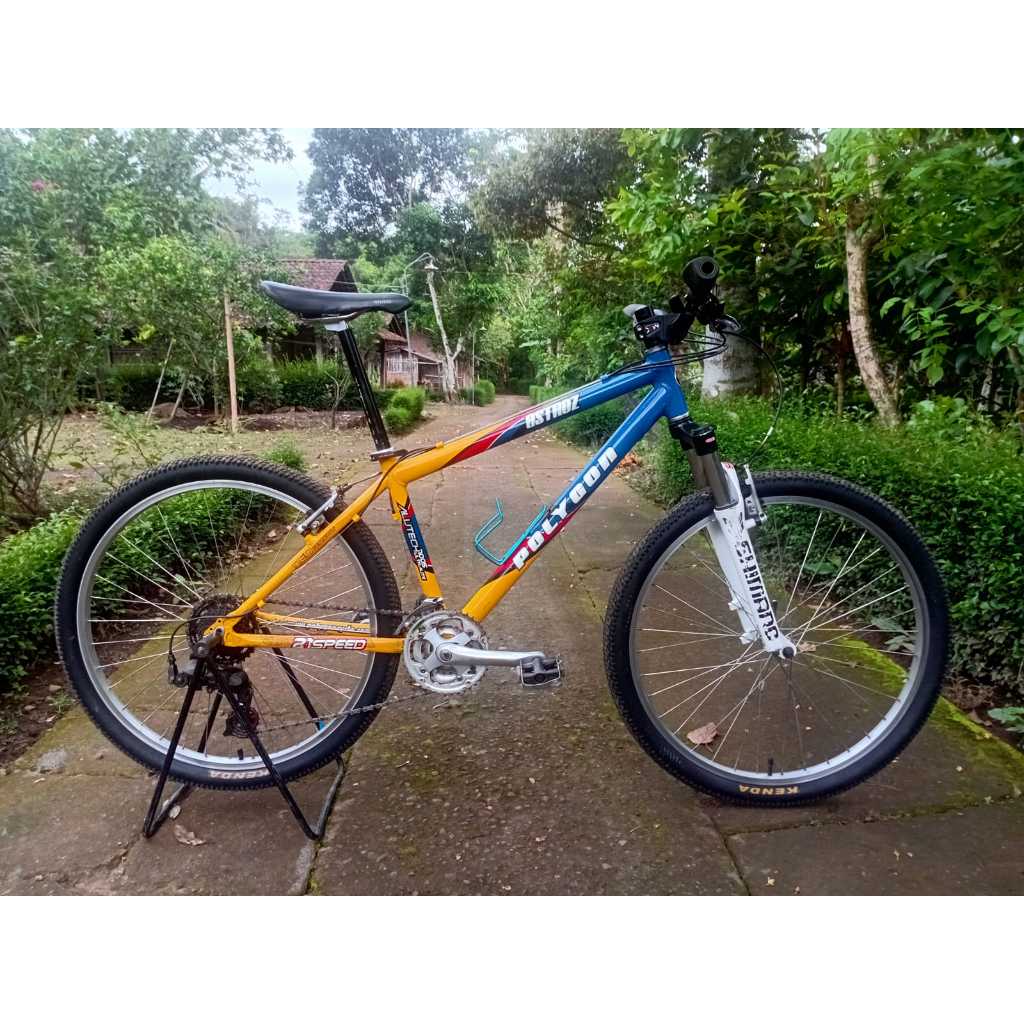 Polygon Astroz Lawas Jadul Vintage Klasik Sepeda MTB 26 Commuter Balap Road Bike