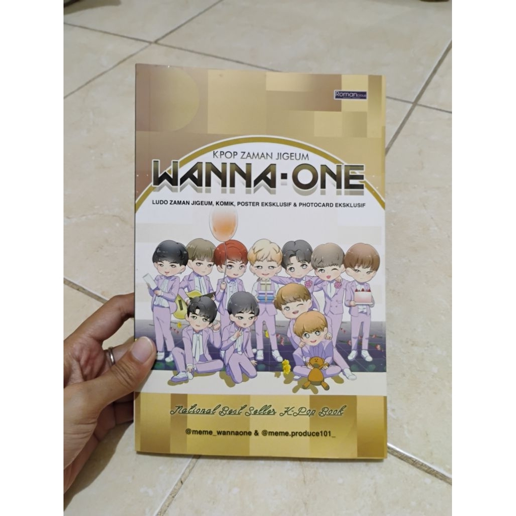 Buku Kpop Zaman Jigeum : Wanna-One - Buku Bacaan Idol Korea