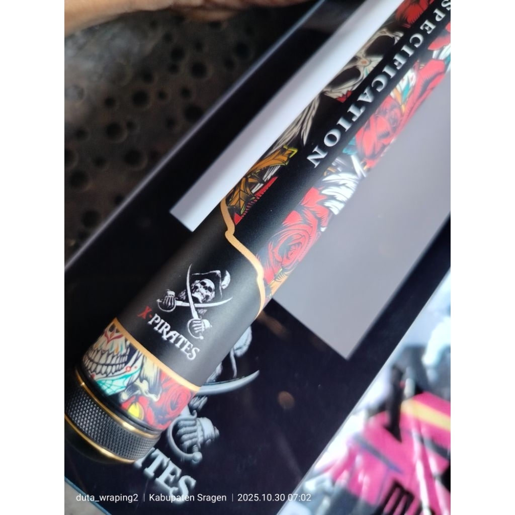 tegeg x pirates grafiti 450 cm