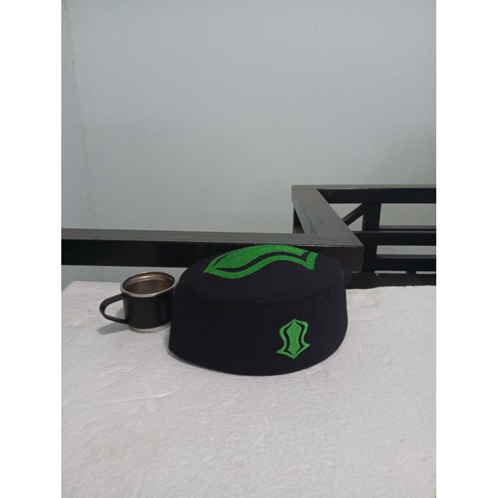 Peci songkok hitam motif terompah warna hijau