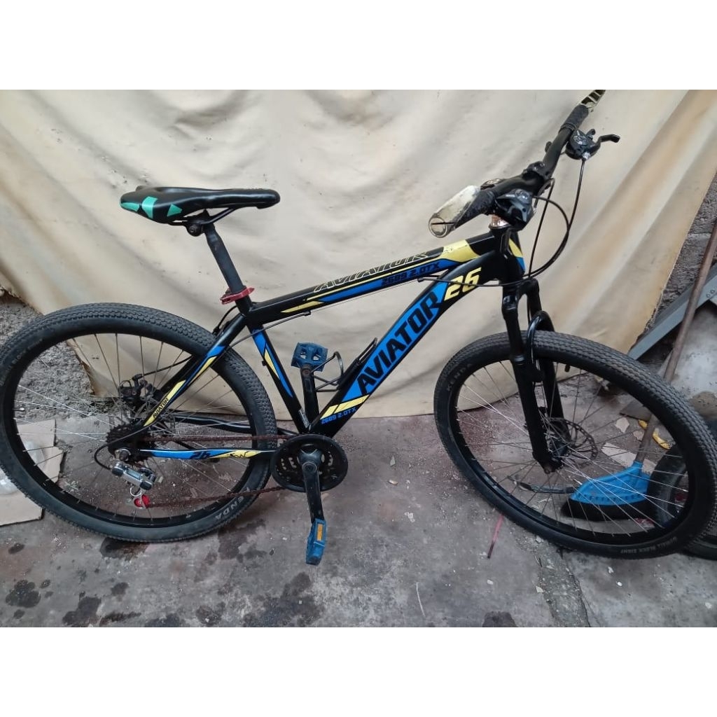 sepeda gunung Aviator 26" second