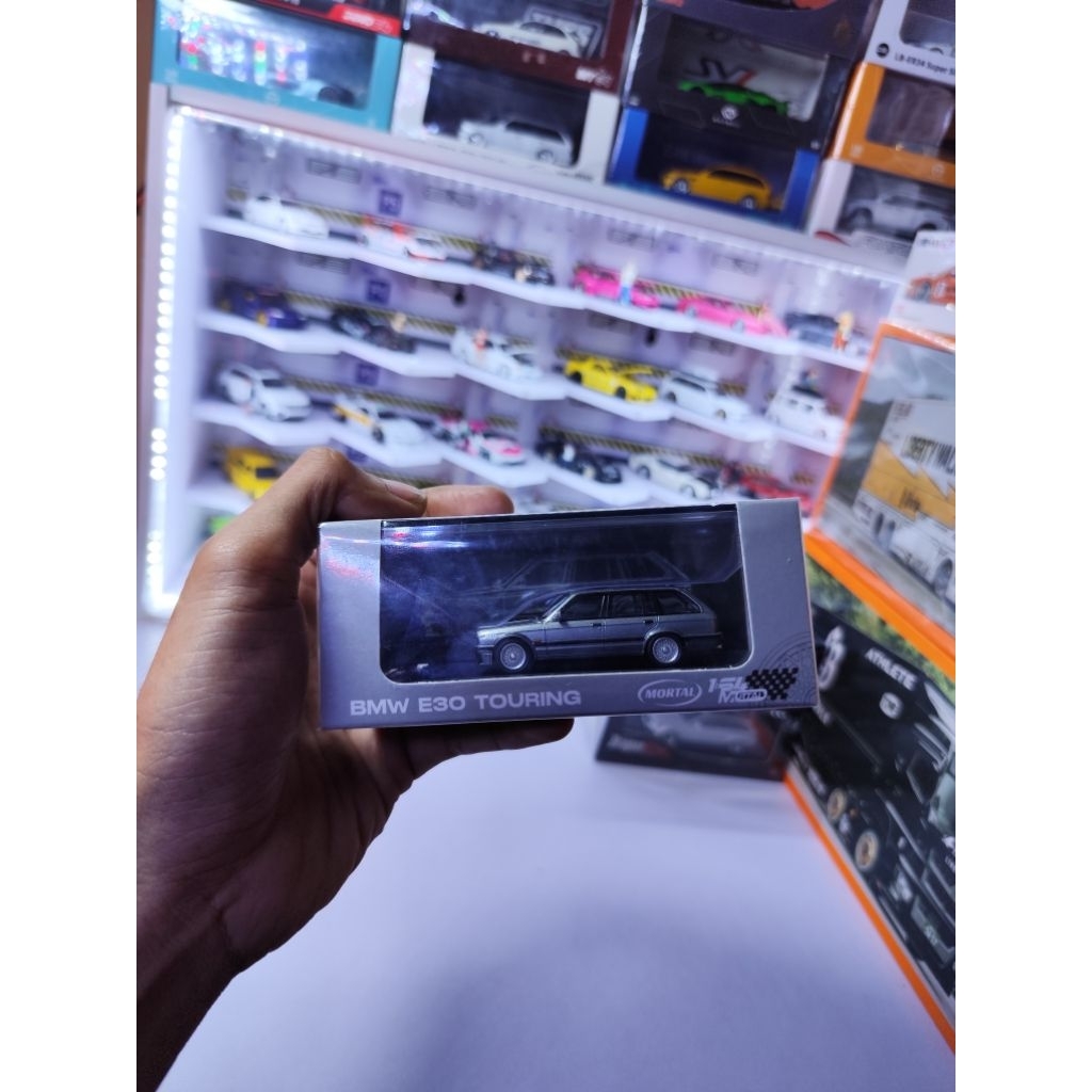 Mortal BMW E30 wagon Grey