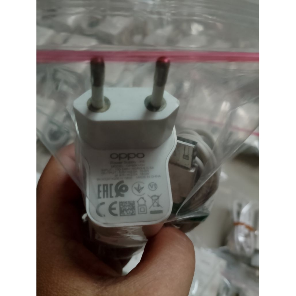 Charger Oppo reno 4f