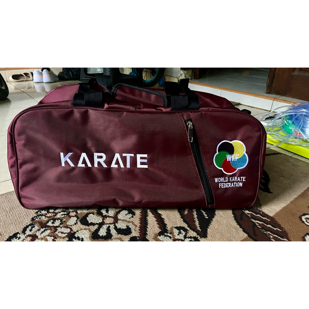 Tas Karate besar warna hitam merah biru muat alat kumite
