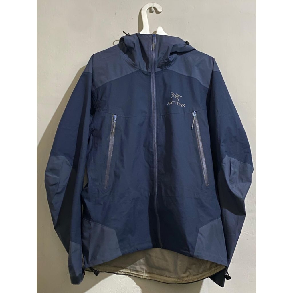 Arcteryx Theta AR 2012