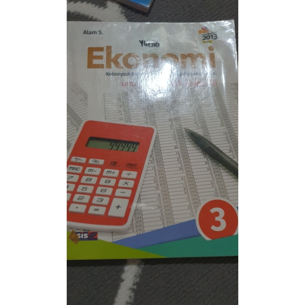 BUKU BEKAS KELAS 11 SMA EKONOMI/SOSIOLOGI