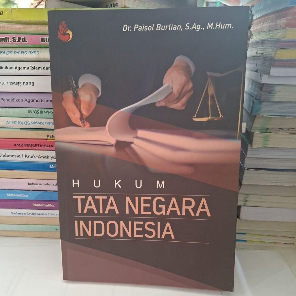Buku hukum tata negara indonesia ( second )