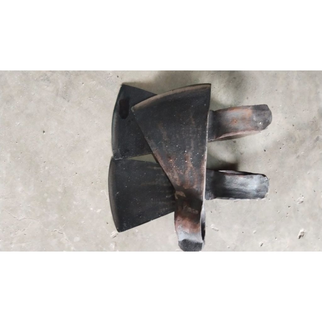 KAPAK SAWIT/ALAT PANEN SAWIT