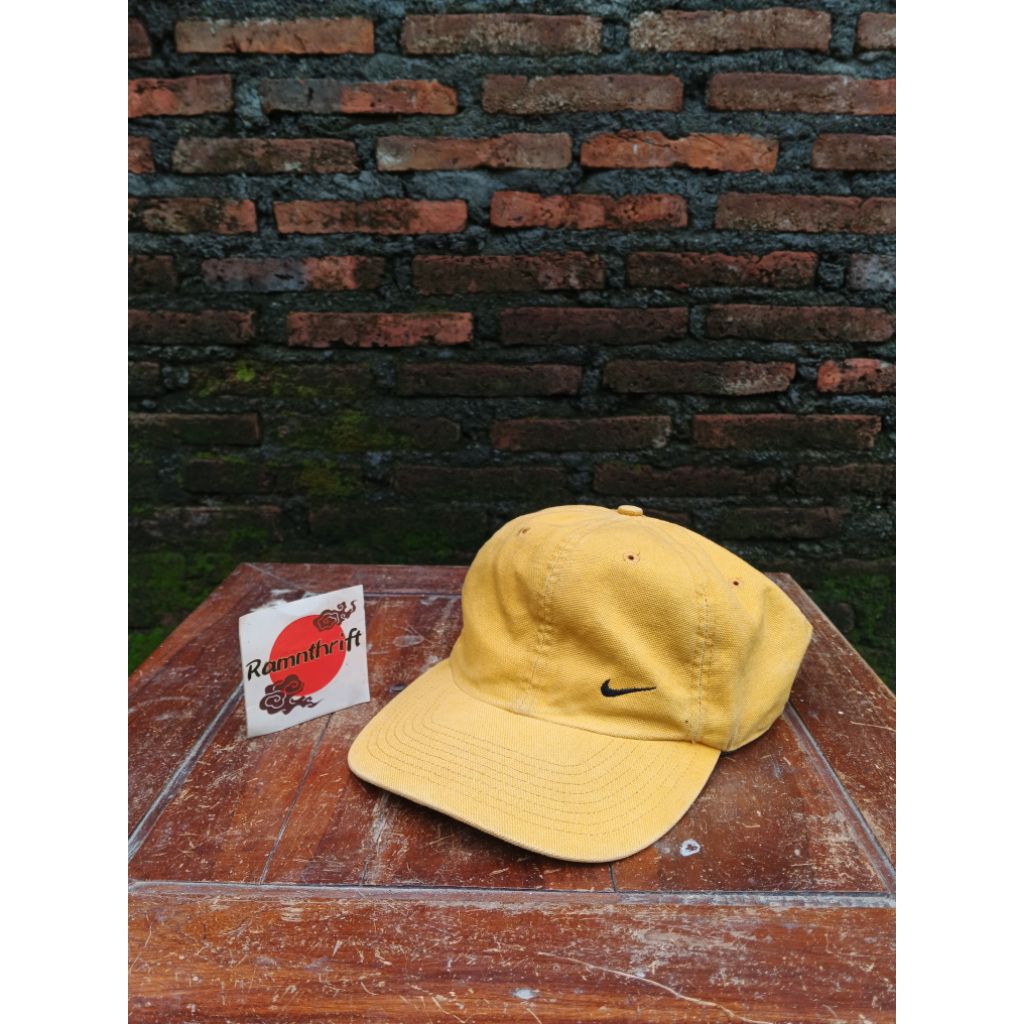 topi nike vintage