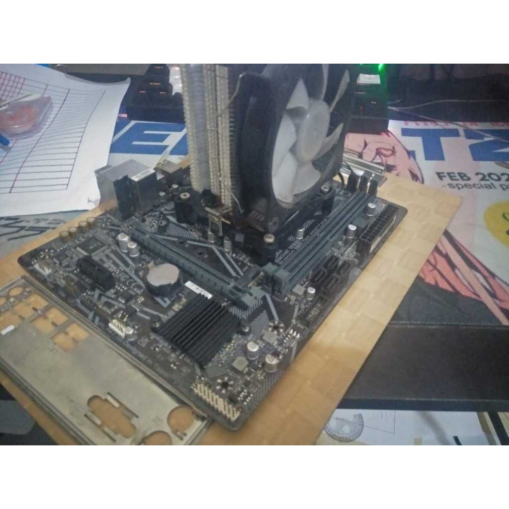 Paket Mobo Gigabyte H410MS2V3 I3Gen10105f CpuCooler