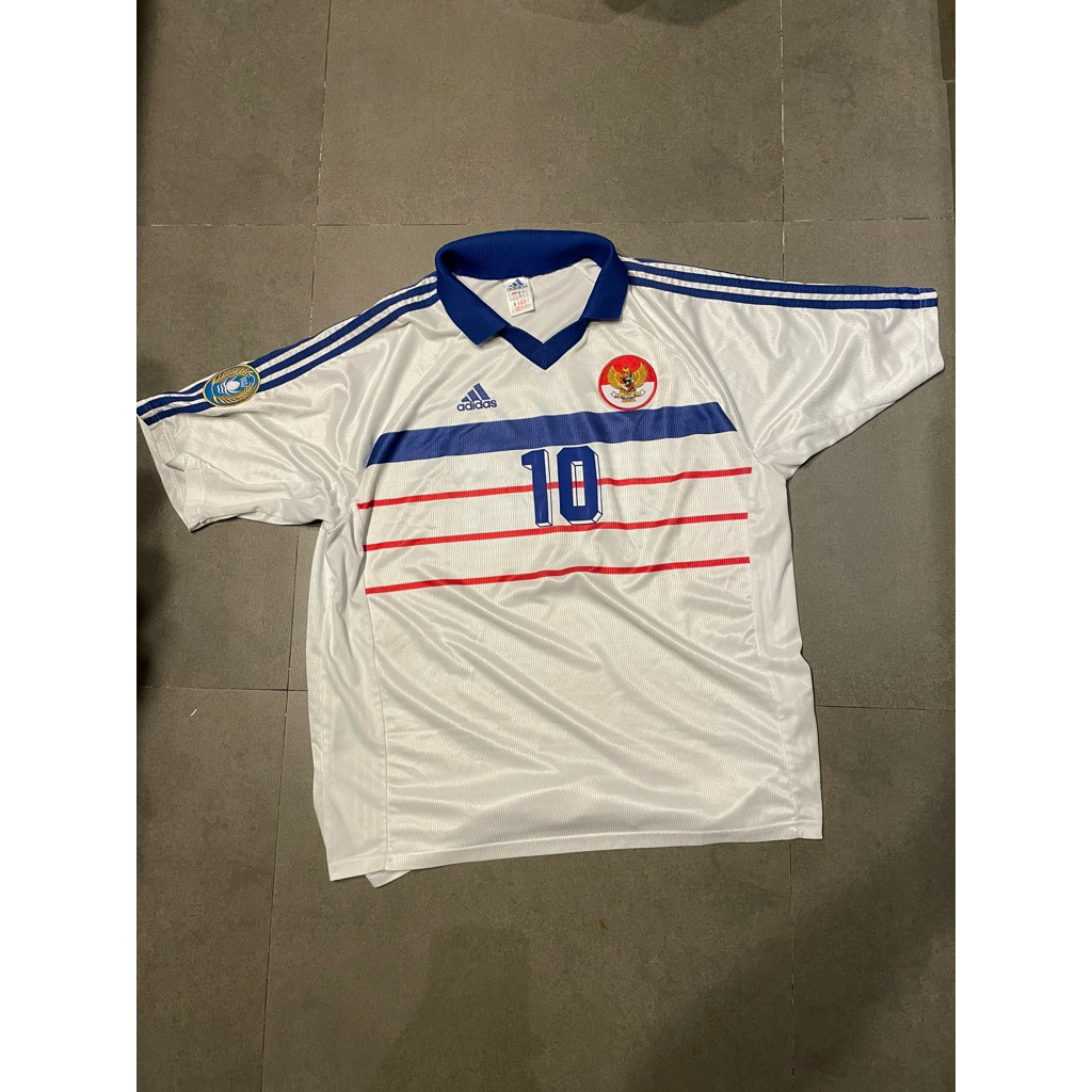 jersey timnas 1999 away