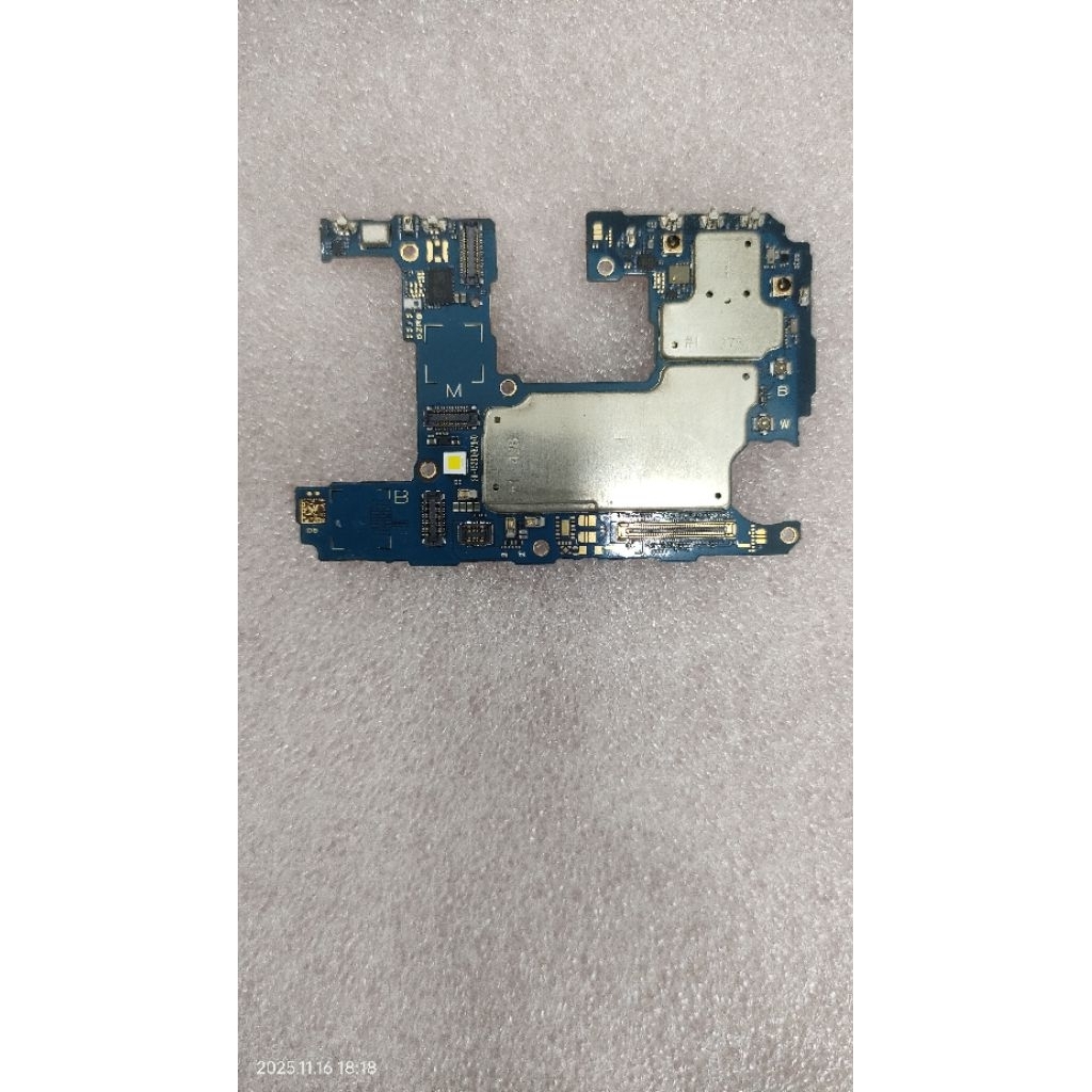 Mesin Samsung A53 5g.. Mesin Mulus Belum Bongkar2.. Minus Kadang Mau Mati Sendiri, Buka paket Data /