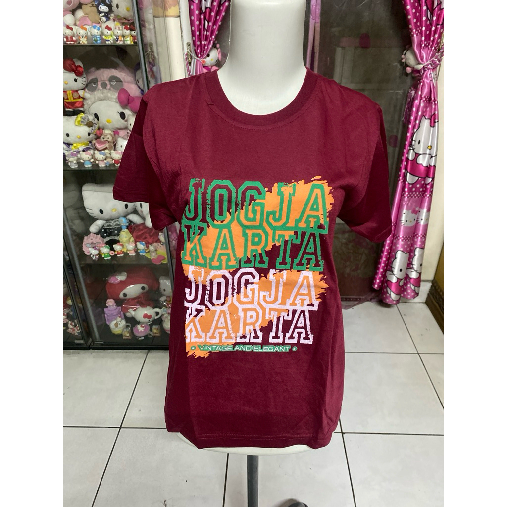 kaos merah maroon jogjakarta