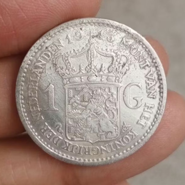 koin perak 1 Gulden Wilhelmina Mantel thn 1913