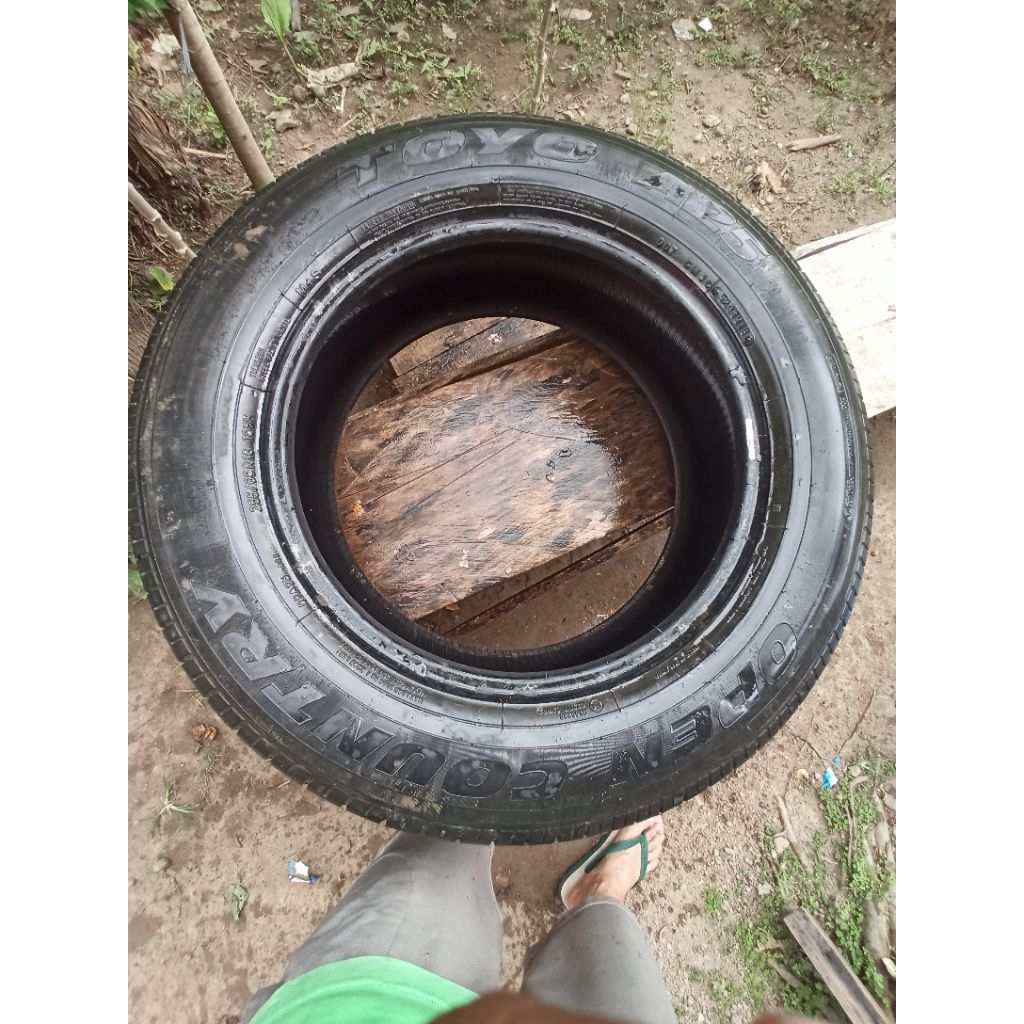 Ban TOYO 255/60 R18