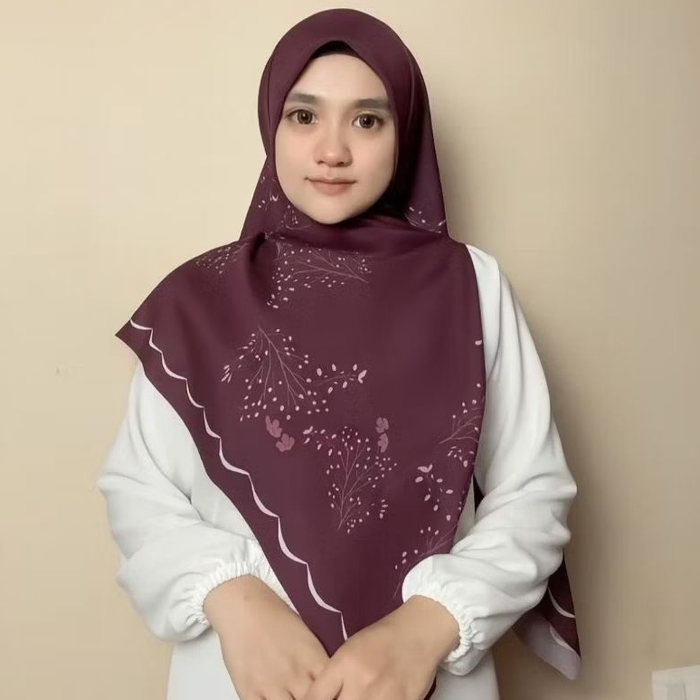 Hiyounik Hijab Syar'i Segi Empat Hijab Motif Aisyah Unggu 130×130