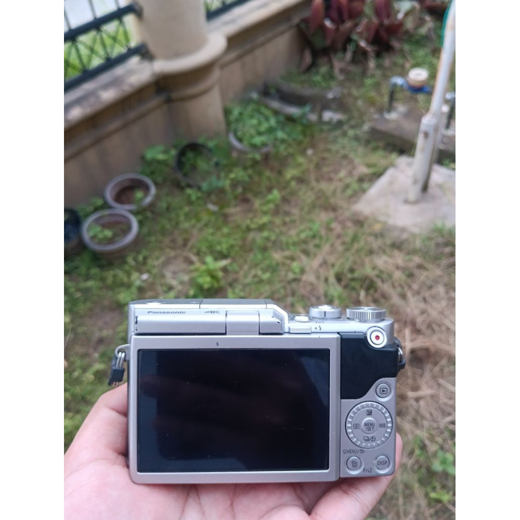 Kamera Mirolles Lumix GF9 Bekas (Support 4K Video)