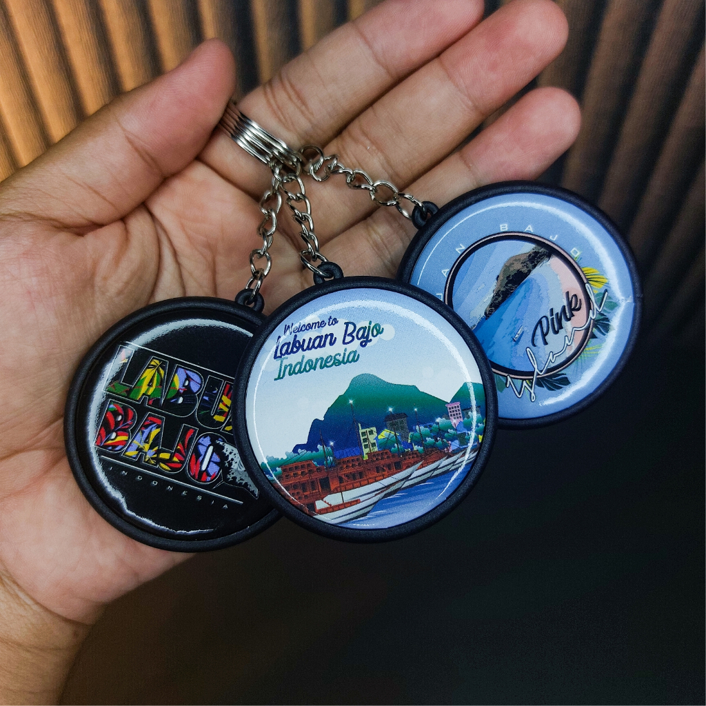 GANTUNGAN KUNCI LABUAN BAJO BULAT KEYCHAIN / Oleh-oleh Khas Labuan Bajo / 2 Sisi / PREMIUM GLOSSY