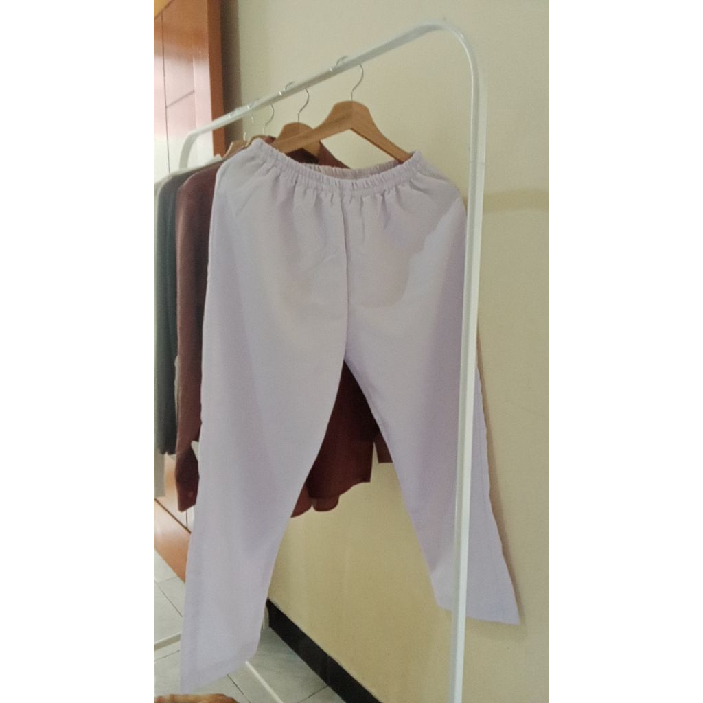 celana putih wanita preloved