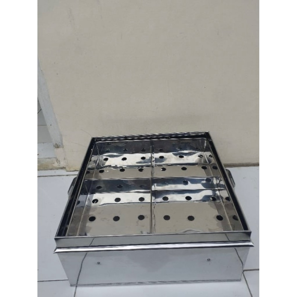Kukusan 4 Sekat Stainless ukuran 40 x 40 cm Klakat Kukusan Dimsum Bak Pao