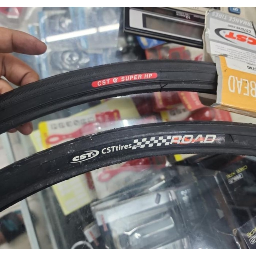ban luar fixie roadbike cst 700 x 25c / 28c cst super HP ROAD hitam