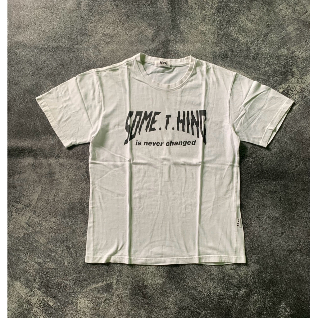 Lieu Graphic Tee White