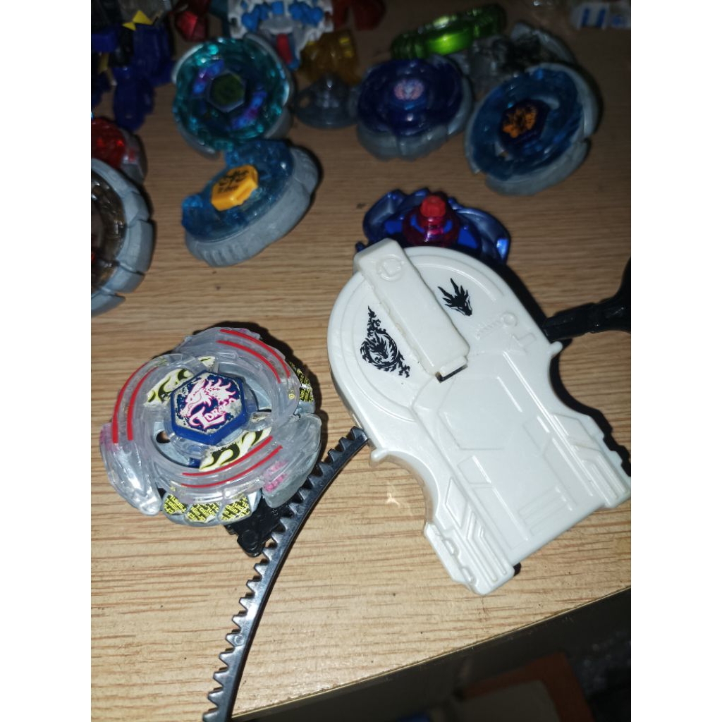 Beyblade metal fight Lightning L Drago