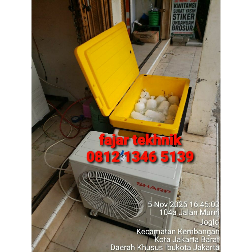 mesin es batu cepat beku 3 sampai 3,5 jam, coll box 120 liter mesin  1 pk