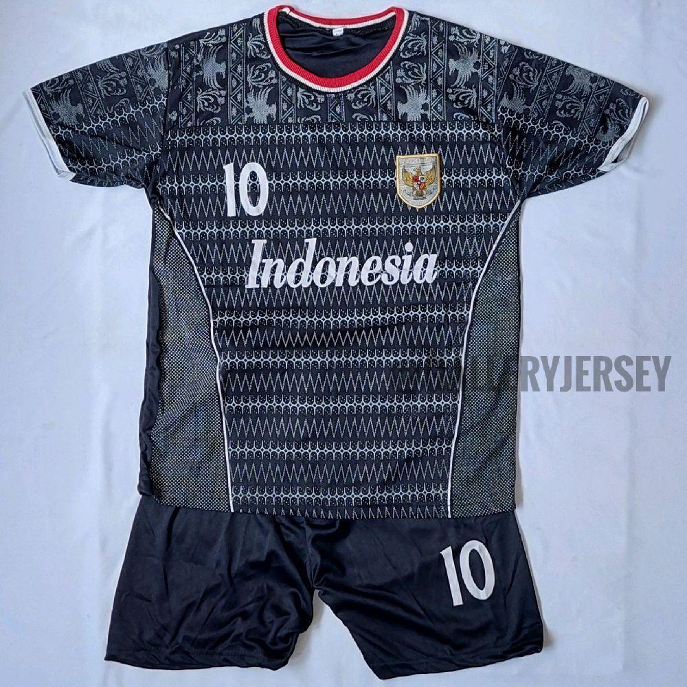 SETELAN JERSEY BOLA ANAK ANAK TIMNAS INDONESIA HITAM 3RD SETELAN BAJU BOLA ANAK ANAK TIMNAS INDONESI