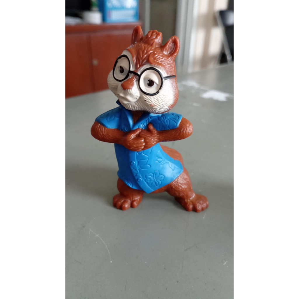 figure theodore teman alvin and the chipmunks happy meal