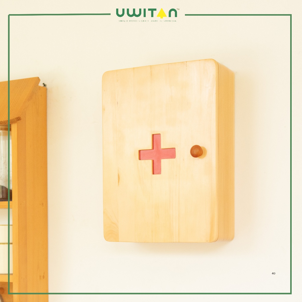 Uwitan Rumi Medicine - Kotak P3K Aesthetic Bahan Kayu Dinding Box Obat First Aid Box Kotak Perobatan