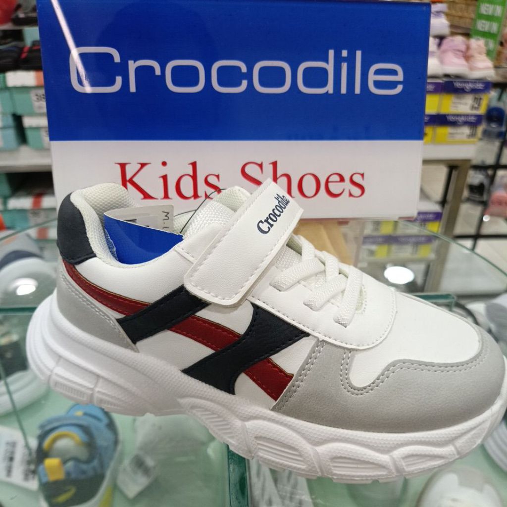 sepatu crocodile anak laki laki size 31 - 37