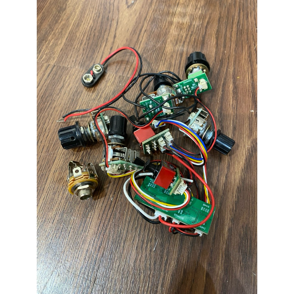 Preamp Bartolini MK1  3 Band EQ