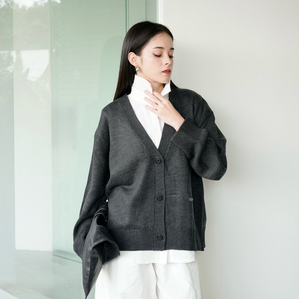Compact Cardigan| Shopinkae | SIK